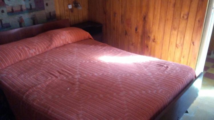 DEPARTAMENTO INTERNO TIPO CASA EQUIPADO - UBICADO A CUATRO CUADRAS DEL MAR, CENTRO,Y DIAGONAL A PLAZA DEL A.C.A. - Departamento en Mar de Ajó