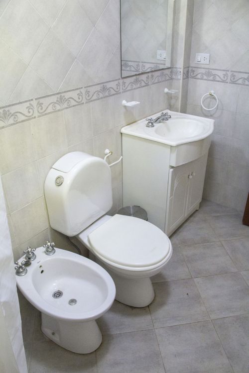 Complejo de La Lucila - Cabaña 8 personas - Nos ubicamos a 4 cuadras del mar y a 4 cuadras del centro - Cabaña en La Lucila del Mar
