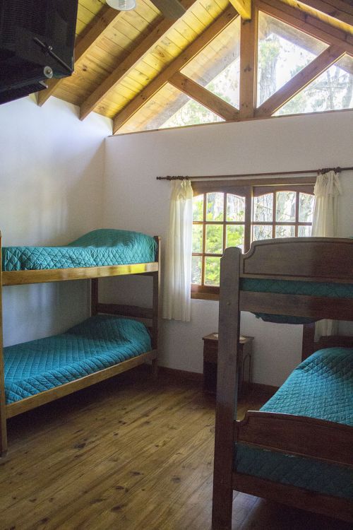 Complejo de La Lucila - Cabaña 8 personas - Nos ubicamos a 4 cuadras del mar y a 4 cuadras del centro - Cabaña en La Lucila del Mar