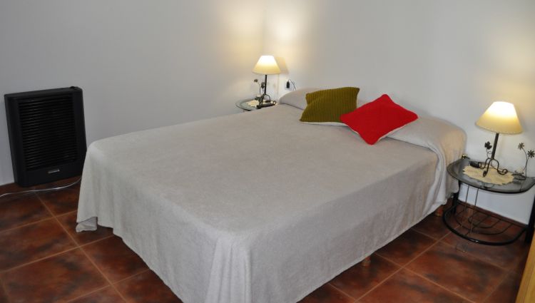Cabaña equipada para 4 personas - Zona residencial - Muy tranquila - A 7 cuadras de la playa y a 5 cuadras del centro - Cabaña en Mar de Ajó
