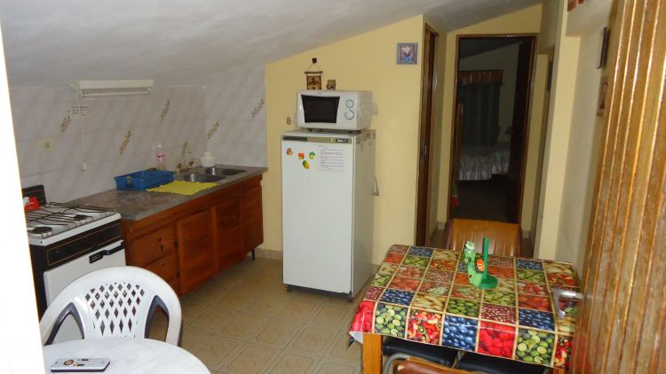 Departamento en planta alta con acceso independiente - A siete cuadras del mar. - Departamento en Aguas Verdes