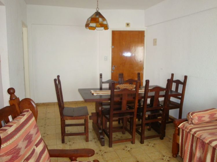 Departamento 4Piso - Vista al Mar - A 1 cuadra de la playa y a pasos de peatonal. - Departamento en San Bernardo