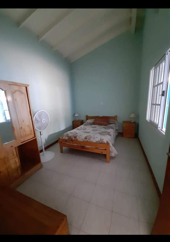 3 ambientes con cochera -  - Casa/Chalet en Aguas Verdes