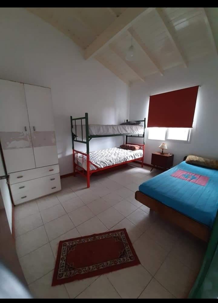 3 ambientes con cochera -  - Casa/Chalet en Aguas Verdes