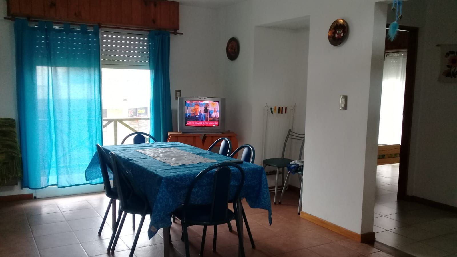 Departamento hasta 8 personas - Cerca del mar, equipado, balcón, cochera - Departamento en Mar de Ajó